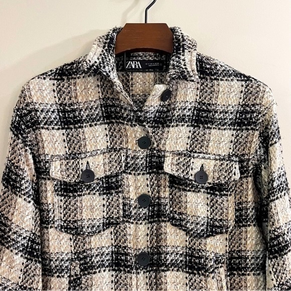 Zara Women’s Chunky Tweed Plaid Shacket - Picture 3 of 15